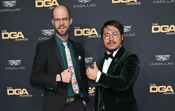 Daniel Scheinert und Daniel Kwan bei den 75. DGA Guild Awards