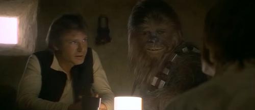 Han Solo: seit der vierten Drehbuchfassung und damit erst nach der Festlegung auf Harrison Ford ein erfahrener Raumpilot