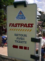 Star Tours - FastPass-Schild